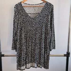 Croft & Barrow, Women’s XL, Black & White, Polka Dots, V-neck, 3/4 sleeve, shirt